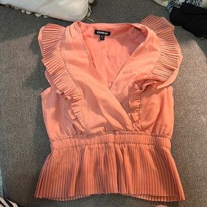Express XS coral top